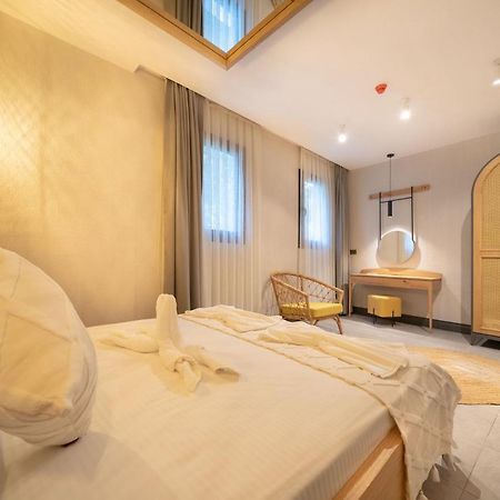 Reddoors Suites Sea View 페티예 외부 사진