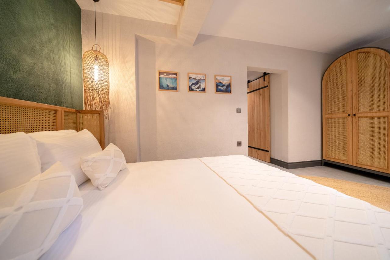 Reddoors Suites Sea View 페티예 외부 사진